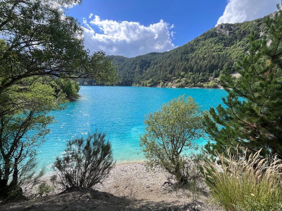 Le Priolat Des Anges Aux Portes Des Gorges Du Verdon Trigance Esterno foto